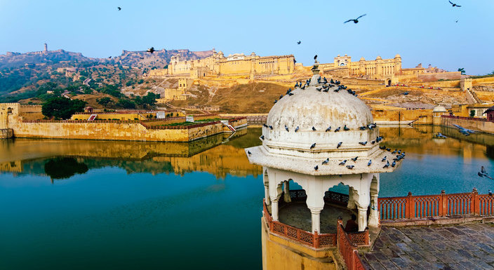 Amber-Fort-Jaipur_travelindiavacations